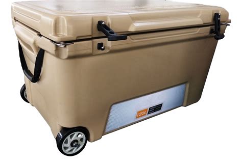 large cooler box on wheels